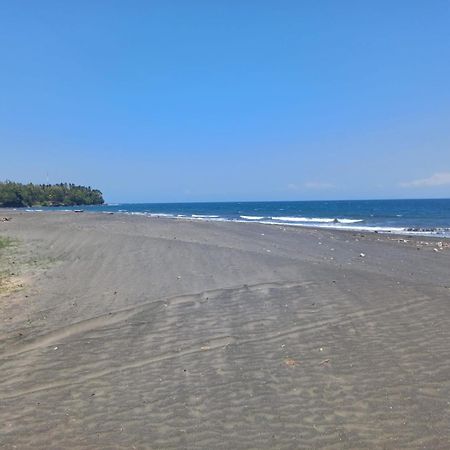 Melaya Beach Resort Room Double Penginuman 外观 照片